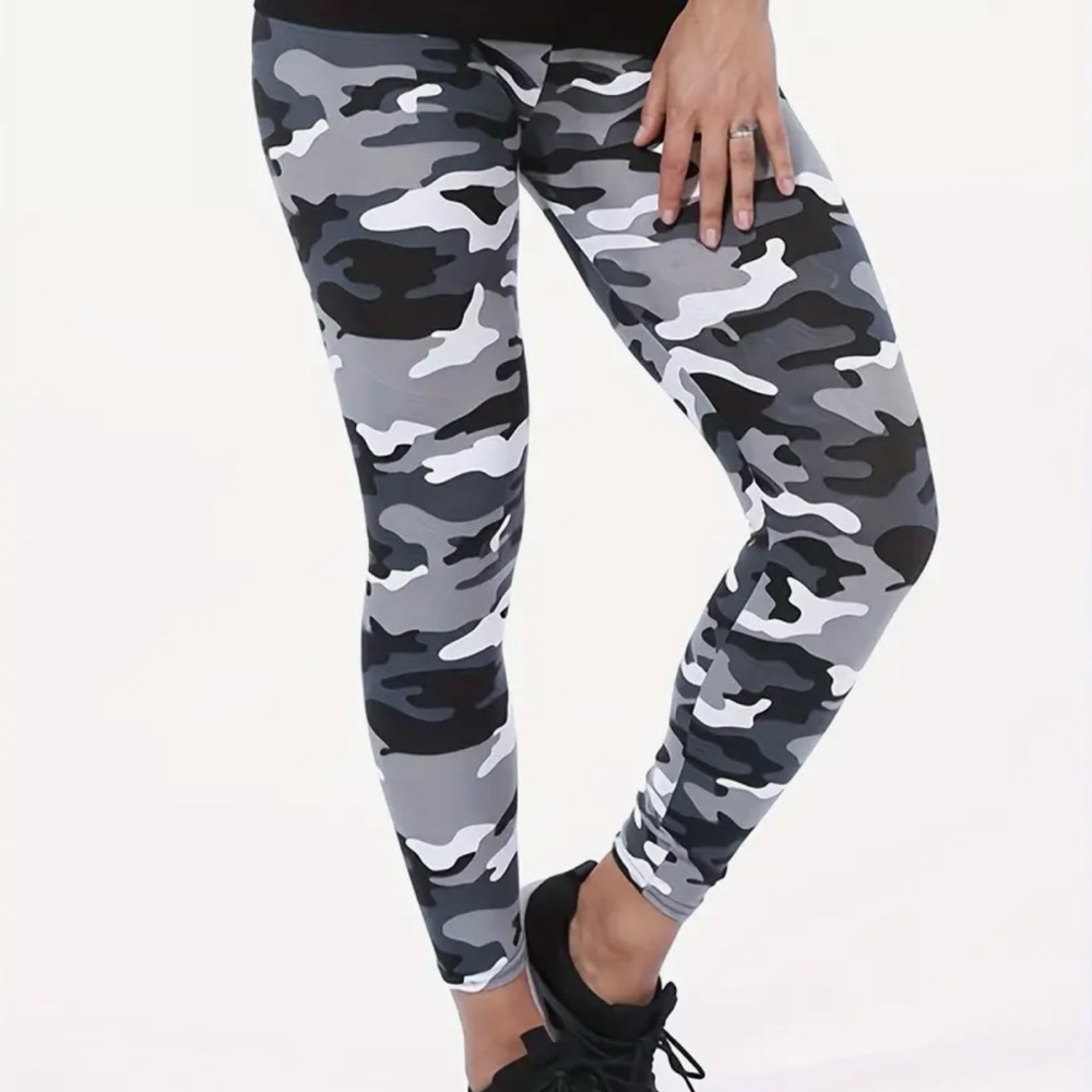 New Grey Camouflage Leggings One Size up to Women’s S-XL